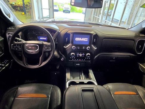 Used 2021 GMC Sierra 1500 AT4 w/ AT4 Preferred Package AWD/4WD image 19