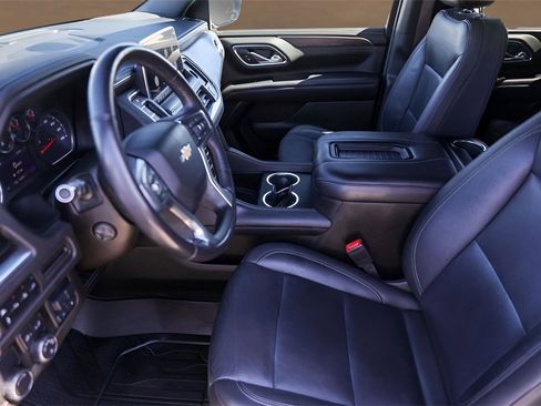 Used 2021 Chevrolet Tahoe LT w/ LT Signature Package image 8