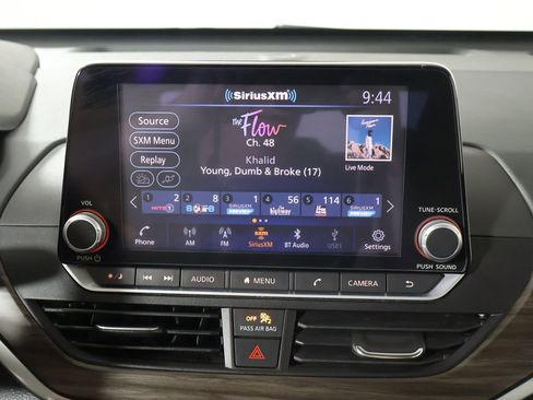 Used 2023 Nissan Altima 2.5 SV FWD image 38