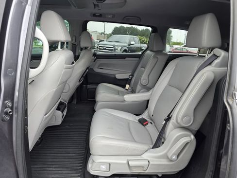 Used 2019 Honda Odyssey EX-L image 18