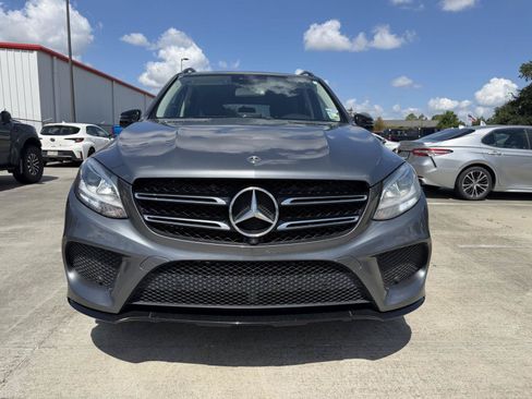 Used 2018 Mercedes-Benz GLE 350 image 2