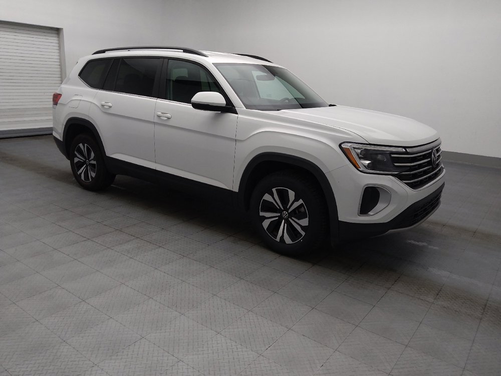 Used 2024 Volkswagen Atlas SE FWD image 11