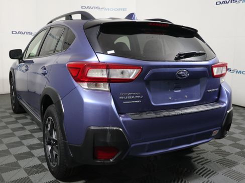 Used 2019 Subaru Crosstrek 2.0i Premium w/ Eyesight System image 9