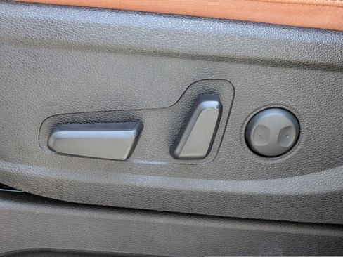 Certified 2025 Kia Telluride EX X-Line AWD/4WD image 19