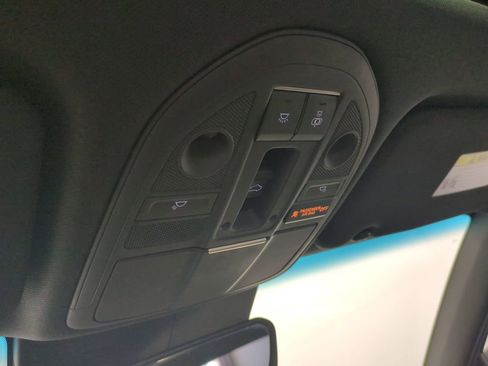 Used 2023 Genesis G70 2.0T w/ Sport Prestige Package image 23