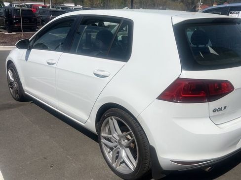 Used 2017 Volkswagen Golf Wolfsburg Edition image 16