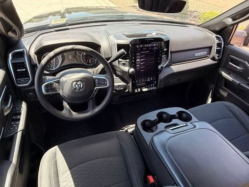 Used 2025 RAM 2500 Big Horn AWD/4WD image 9