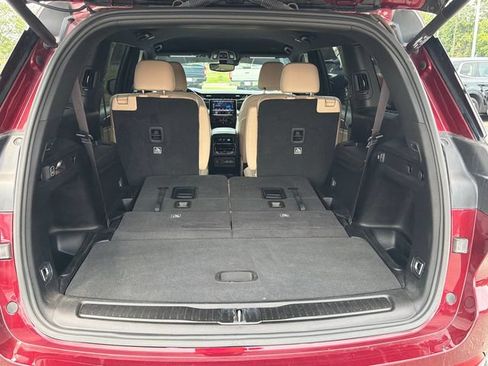 Used 2023 Jeep Grand Cherokee L Limited RWD image 18