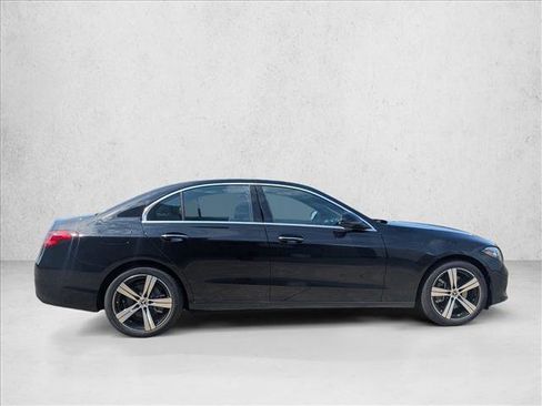 Used 2025 Mercedes-Benz C 300 Sedan image 4