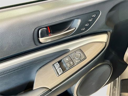 Used 2022 Lexus RC 350 F Sport image 18