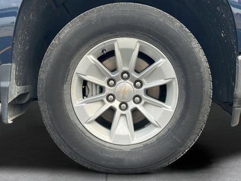 Used 2023 Chevrolet Silverado 1500 LT image 33