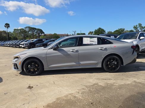 New 2026 Kia K5 GT-Line image 5