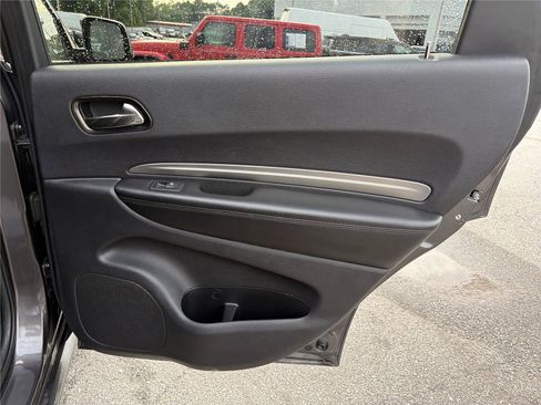 Used 2020 Dodge Durango GT AWD/4WD image 16
