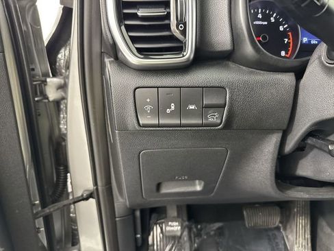 Certified 2021 Kia Sportage EX FWD image 14