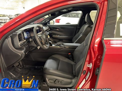 New 2026 Toyota Crown Signia image 16