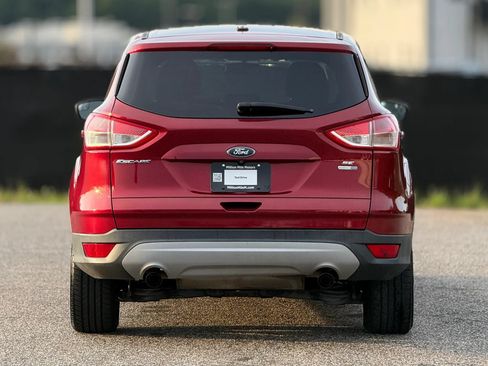 Used 2016 Ford Escape SE AWD/4WD image 4