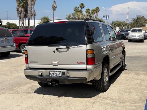 Used 2004 GMC Yukon Denali AWD/4WD image 10
