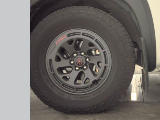 Certified 2026 Nissan Frontier Pro-X w/ Pro-X Convenience Package RWD image 7