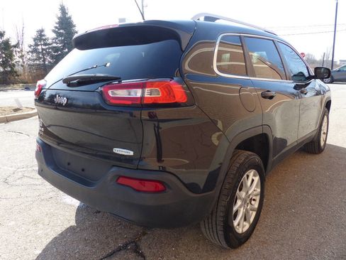 Used 2014 Jeep Cherokee Latitude image 9