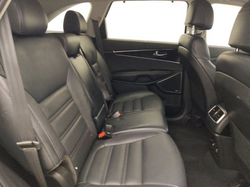 Used 2017 Kia Sorento SX AWD/4WD image 19