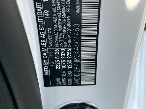 Used 2019 Mercedes-Benz E 300 image 28