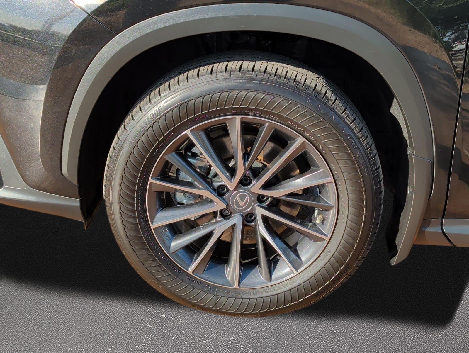 Certified 2023 Lexus NX 250 FWD w/ Towing Package (2000 Lbs) image 7