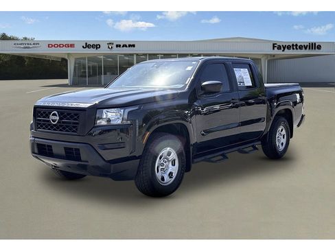 Used 2022 Nissan Frontier S w/ Technology Package RWD image 7