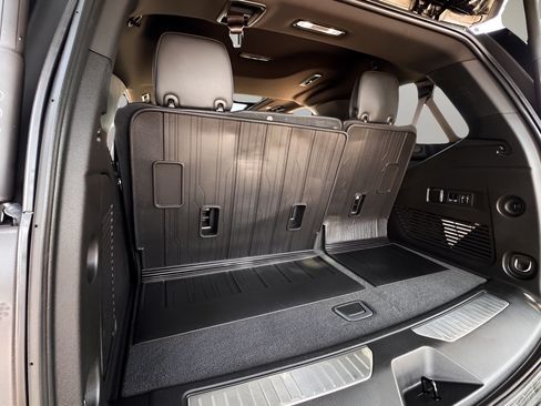 Used 2023 GMC Yukon Denali w/ LPO, Floor Liner Package AWD/4WD image 22