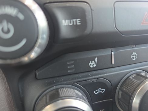 Used 2019 RAM 1500 Rebel w/ Rebel Level 2 Equipment Group AWD/4WD image 23