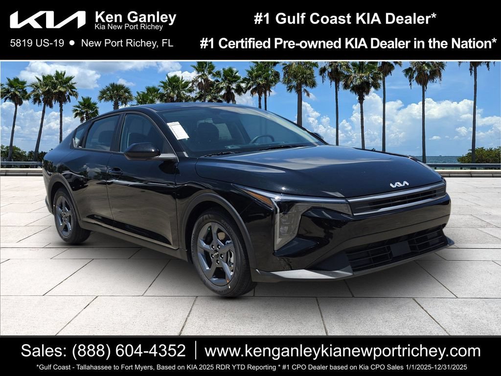 New 2026 Kia K4 FWD image 1