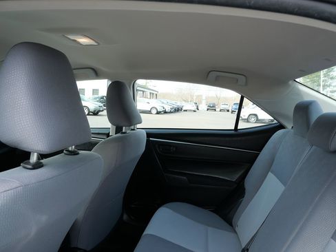 Used 2016 Toyota Corolla L image 20