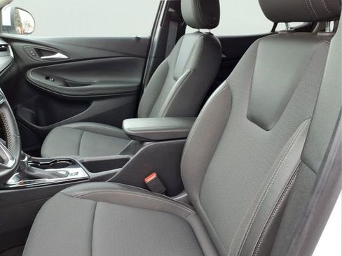 Used 2024 Buick Encore GX Preferred FWD image 19