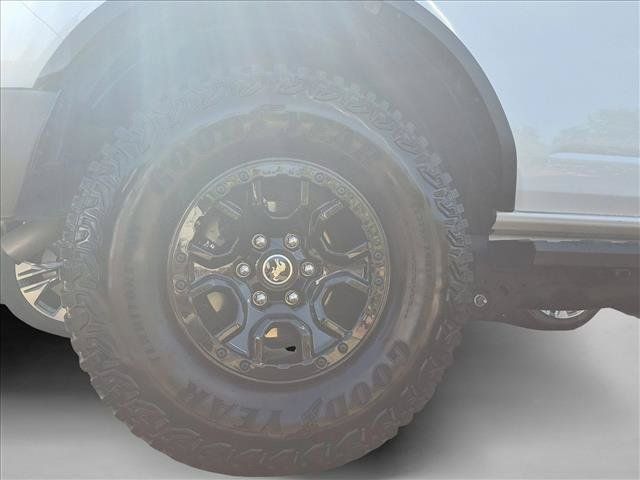 Used 2024 Ford Bronco Wildtrak AWD/4WD image 23