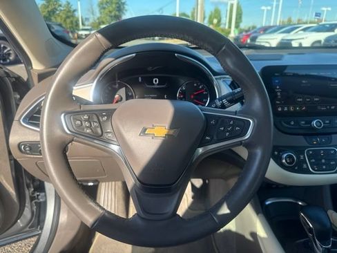 Used 2024 Chevrolet Malibu LT FWD image 19