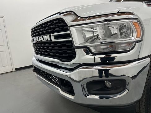 Used 2024 RAM 2500 Big Horn AWD/4WD image 24