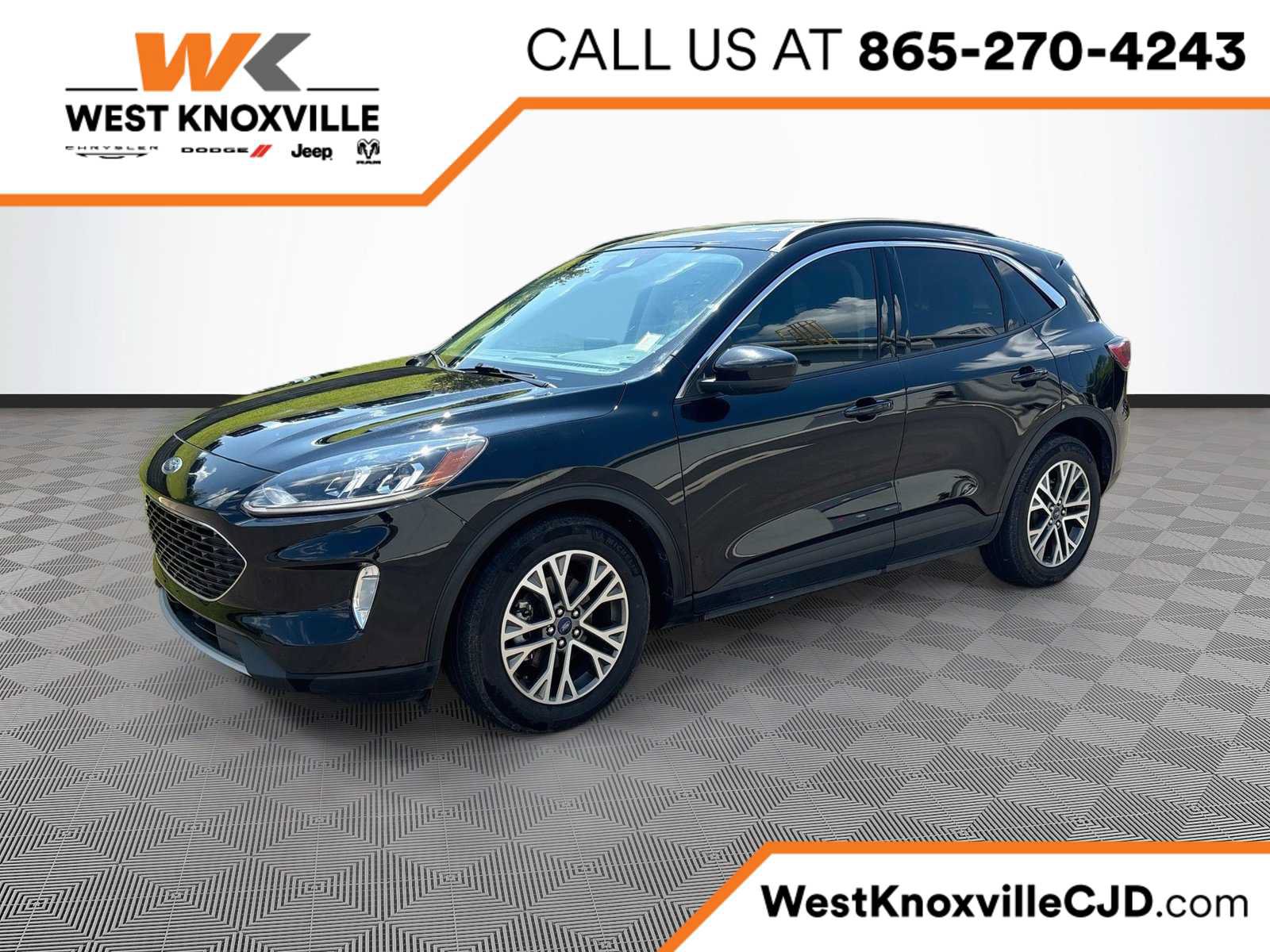 Used 2022 Ford Escape SEL w/ Technology Package FWD image 1