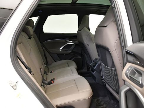 New 2025 Audi Q5 Premium Plus image 51