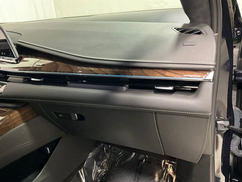 Used 2023 Cadillac Escalade ESV Premium Luxury Platinum w/ LPO, Radiant Package image 16