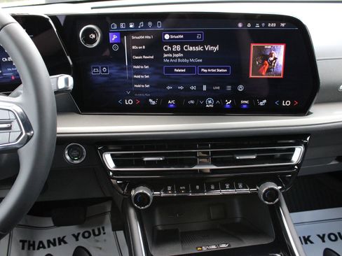 New 2026 Chevrolet Traverse LT w/ Driver Confidence Package FWD image 35