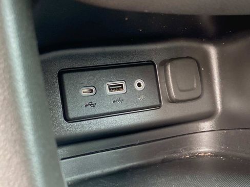 Used 2023 Chevrolet Equinox LT w/ LPO, Floor Liner Package image 14