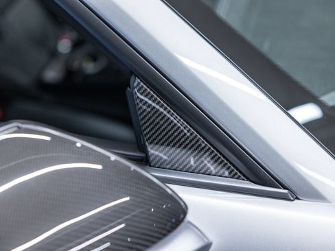 Certified 2025 Porsche 911 GT3 RS RWD image 19