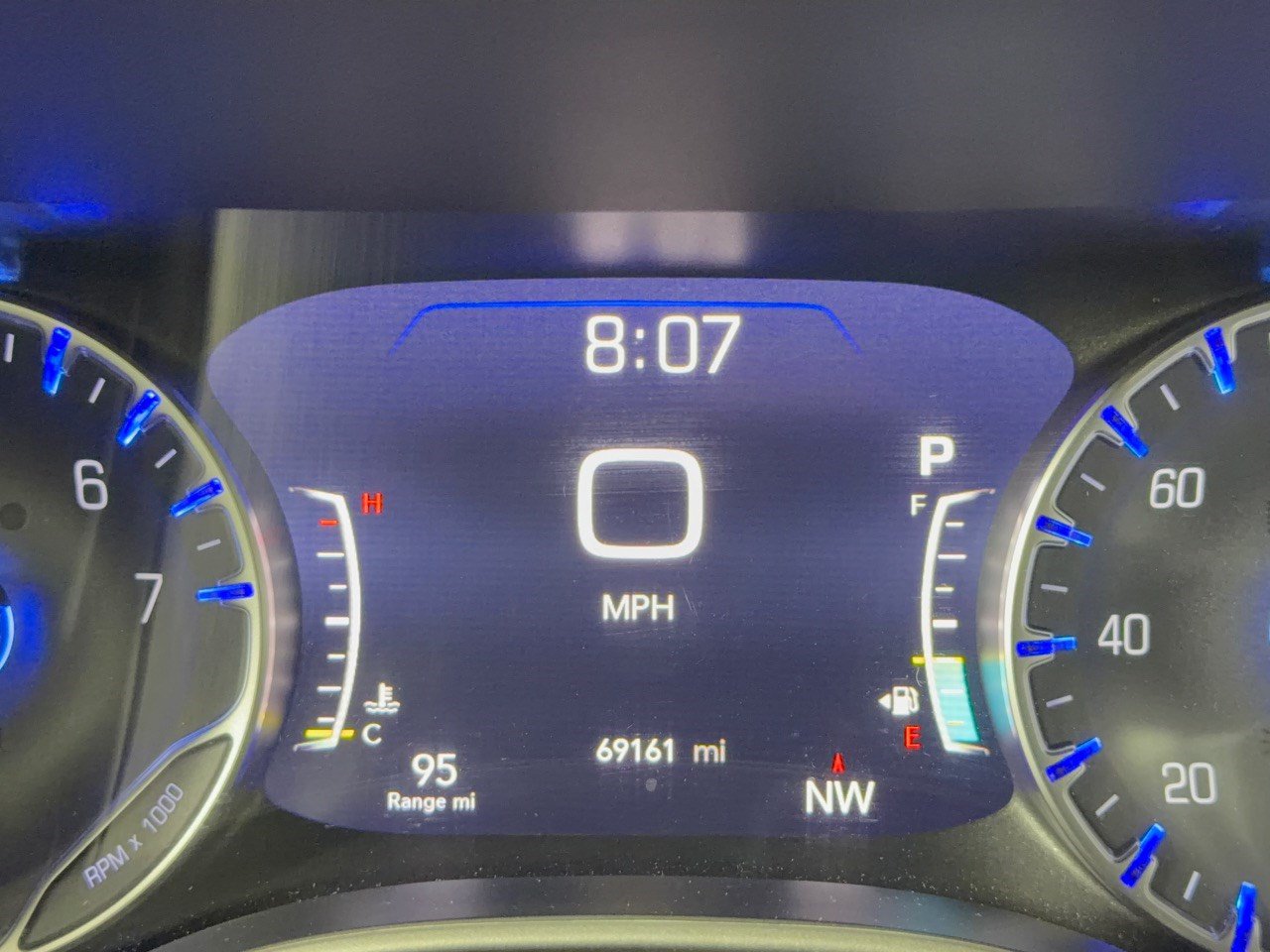 Used 2024 Chrysler Pacifica Touring-L FWD image 26
