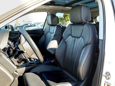 Used 2024 Audi Q5 2.0T Premium Plus image 21