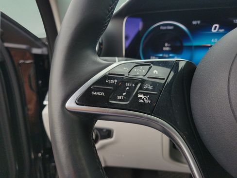 Certified 2022 Mercedes-Benz E 450 4MATIC Sedan image 24