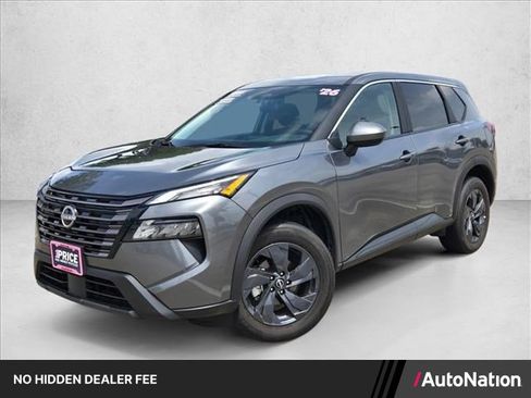 Used 2026 Nissan Rogue SV FWD image 1