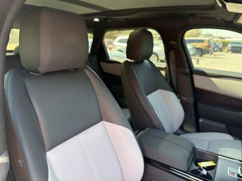 Used 2026 Land Rover Range Rover Velar Dynamic SE image 18