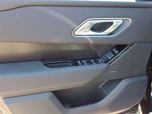 New 2026 Land Rover Range Rover Velar Belgravia AWD/4WD image 9