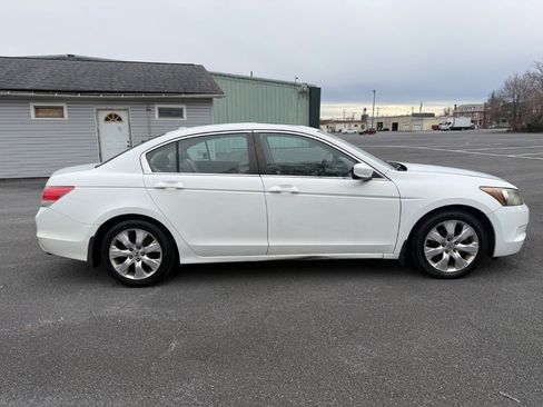 Used 2010 Honda Accord EX-L image 4