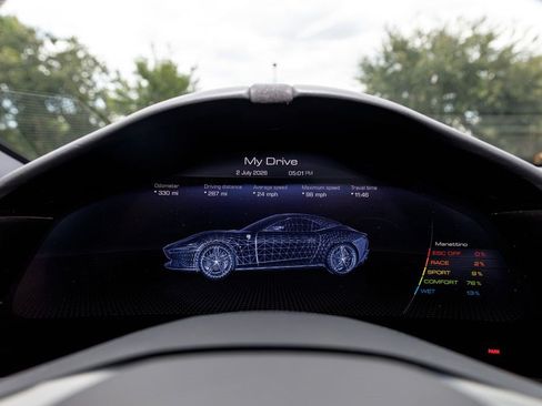 Used 2026 Ferrari Roma Spider RWD image 30