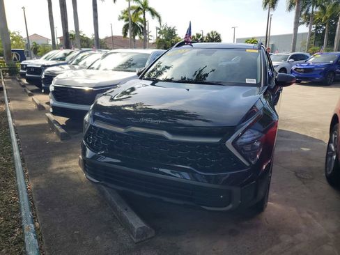 Used 2023 Kia Sportage X-Line w/ X-Line Premium Package AWD/4WD image 3